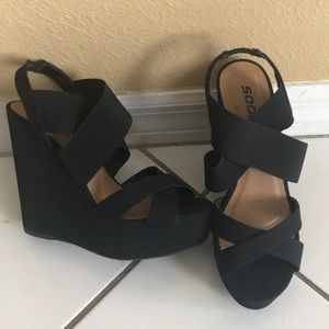 Black wedge shoes